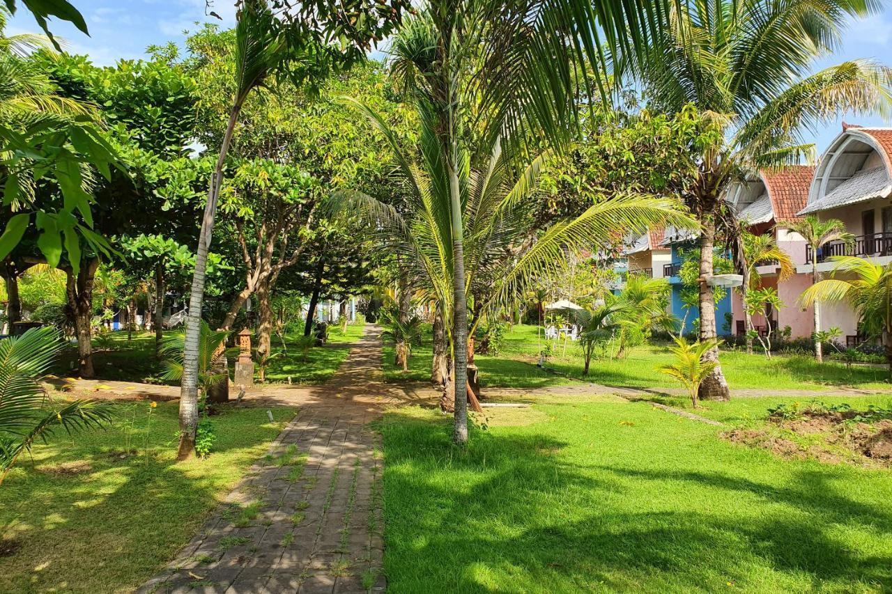 Oyo 3186 Thomas Garden Place Uluwatu Eksteriør billede